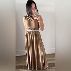 Gold maxi Dress